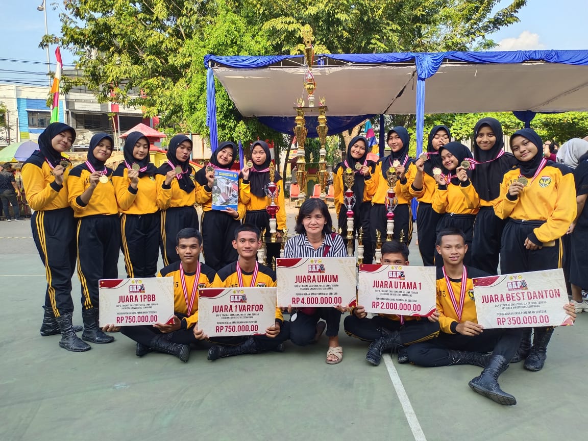 PASKIBRA STEMSA RAIH JUARA UMUM PASKIBRA STEMSA RAIH JUARA UMUM