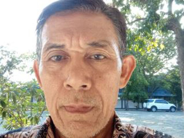 Belajar Transformasi pada Papan Kotak Persegi Belajar Transformasi pada Papan Kotak Persegi