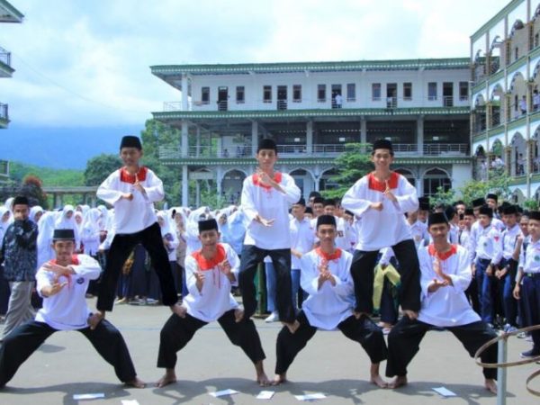 Pondok Pesantren Askhabul Kahfi borong 13 Medali di Kejuaraan Nasional Pencak Silat Pondok Pesantren Askhabul Kahfi borong 13 Medali di Kejuaraan Nasional Pencak Silat