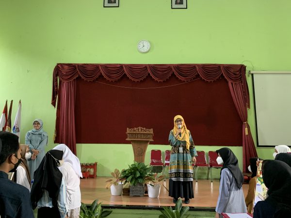 Yuk Mampir Ke Pameran Infografis Projek Dua SMAN 4 Semarang Yuk Mampir Ke Pameran Infografis Projek Dua SMAN 4 Semarang