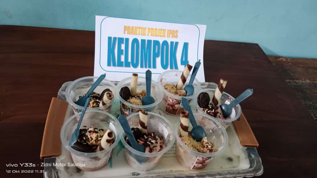 Pembuatan Ice Cream dan Es Susu Lumut sebagai Penerapan Materi Zat dan Perubahannya