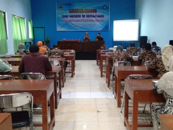 Perencanaan Berbasis Data SMKN 10 Semarang
