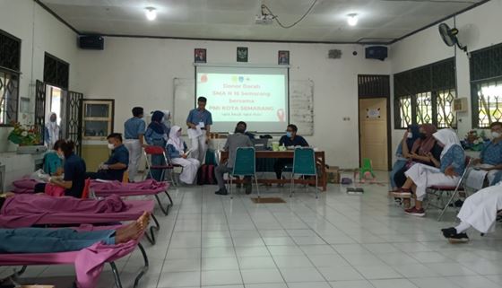 PMR Wira SMAN 16 Semarang Gelar Donor Rutin Bersama PMI Kota Semarang