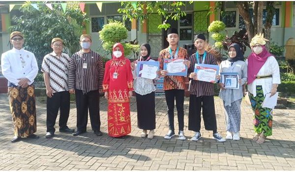 Lagi-lagi, Pesilat SMAN 16 Semarang Raih Prestasi Ajang Nasional
