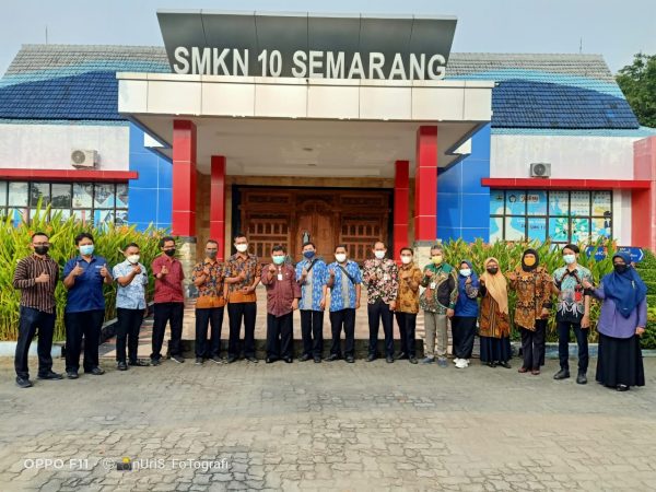 SMKN 10 Semarang Buka Pelatihan Ulangan Digital Tanpa Kuota Internet