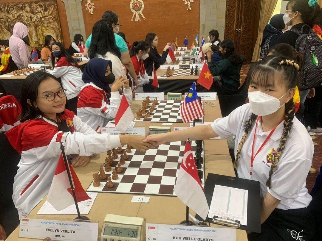 Menakjubkan! Taklukan Raksasa Asia, Siswa SMAN 3 Semarang Sabet Juara Catur Asia Menakjubkan! Taklukan Raksasa Asia, Siswa SMAN 3 Semarang Sabet Juara Catur Asia