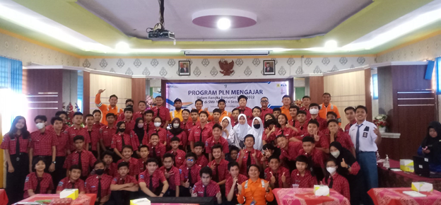 Program PLN mengajar “ Konvensi PDKB tahun 2022) di SMKN 4 Semarang
