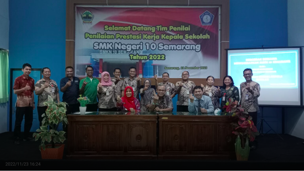 Penilaian Kinerja Kepala Sekolah (PKKS) SMKN 10 Semarang Penilaian Kinerja Kepala Sekolah (PKKS) SMKN 10 Semarang