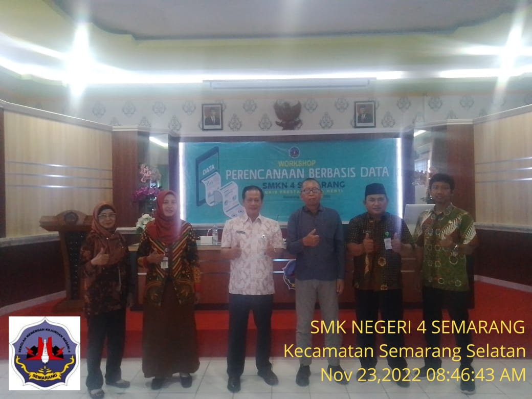 Perencanaan Berbasis Data SMKN 4 Semarang: Menuju Sekolah dengan Pembelajaran Berkualitas, Literasi, Numerasi dan Karakter Unggul