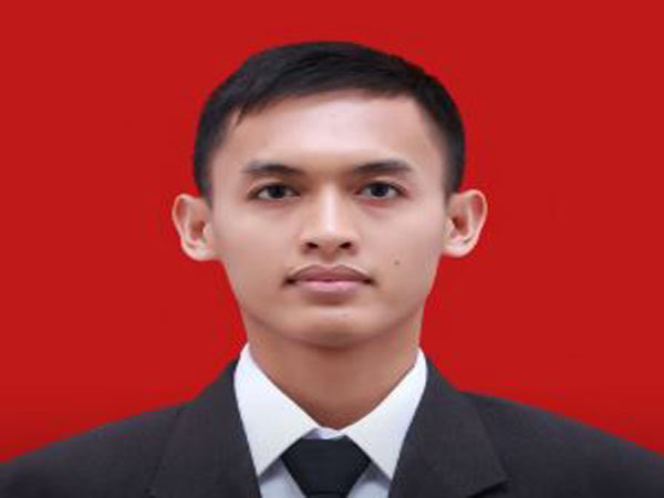 Orasi Calon Ketua OSIS Menyongsong Gelaran Pesta Pemilihan Ketua OSIS