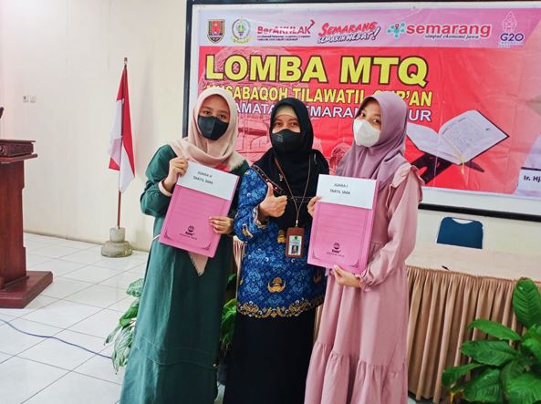SISWI SMKN 6 SEMARANG SABET JUARA I DAN JUARA II LOMBA MTQ