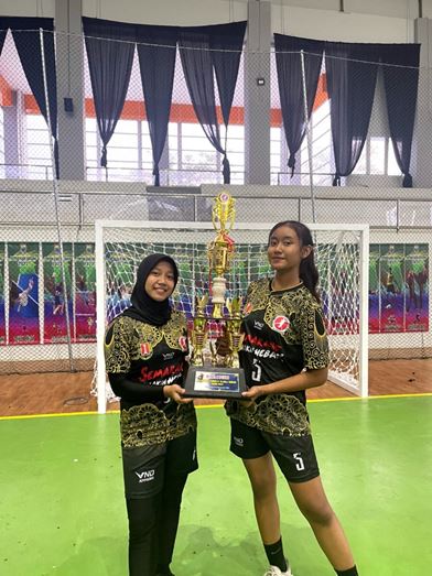 AGNES & NOVILDA, RAIH JUARA I AJANG PORPROV BOLA TANGAN JATENG 2022 MEWAKILI KOTA SEMARANG