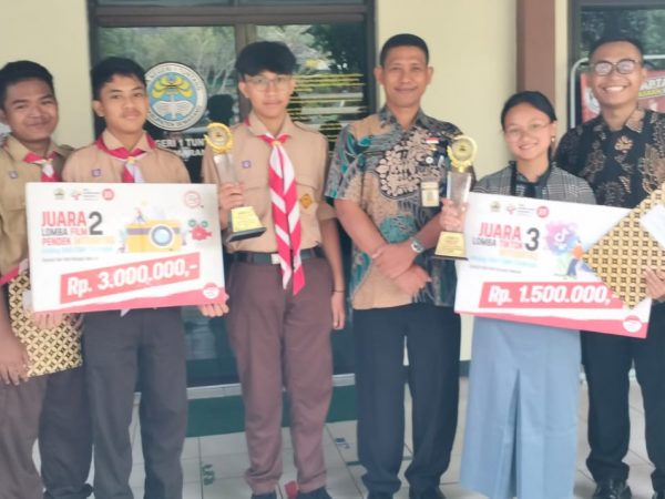 SMAN 1 TUNTANG JUARA LOMBA FILM PENDEK INTEGRITAS & LOMBA TIKTOK INTEGRITAS  PADA HARI ANTI KORUPSI SE-DUNIA TINGKAT JAWA TENGAH TAHUN 2022