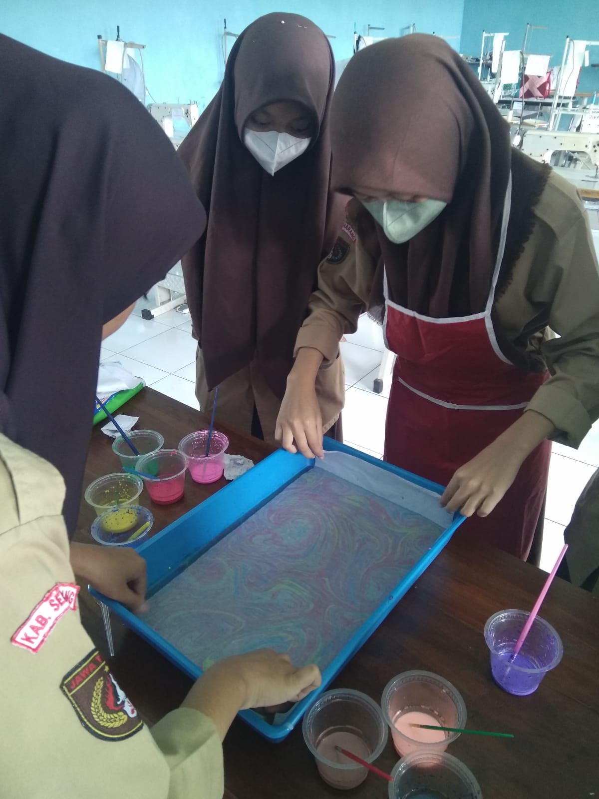 SUMINAGASHI, TEKNIK LUKIS PADA KAIN