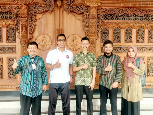 SMKN 1 Atap Tuntang Studi Tiru di SMKN 10 Semarang