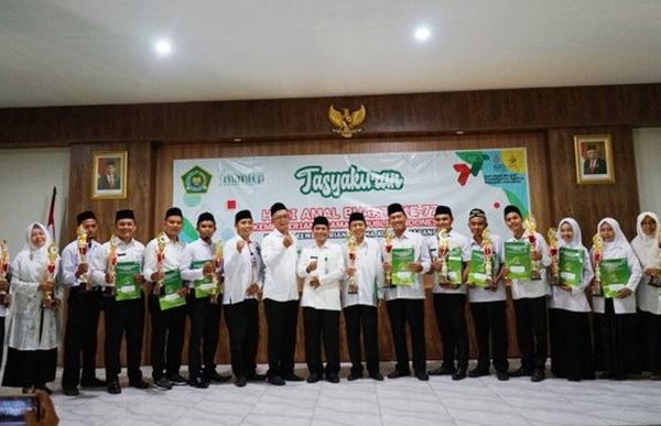 SMKN 3 Semarang Raih Juara II Guru PAI SMK Berprestasi Tingkat Kota Tahun 2022 SMKN 3 Semarang Raih Juara II Guru PAI SMK Berprestasi Tingkat Kota Tahun 2022