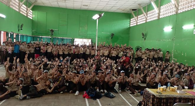 POLDA Jateng Berikan Penyuluhan Bahaya Narkoba Pada Pelajar SMKN 3 Semarang