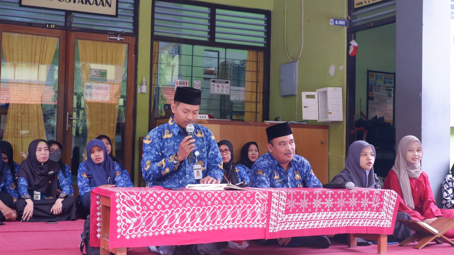 SMKN 2 Semarang Mengkolaborasikan Peringatan Isra' dan Mi'raj Dengan P5