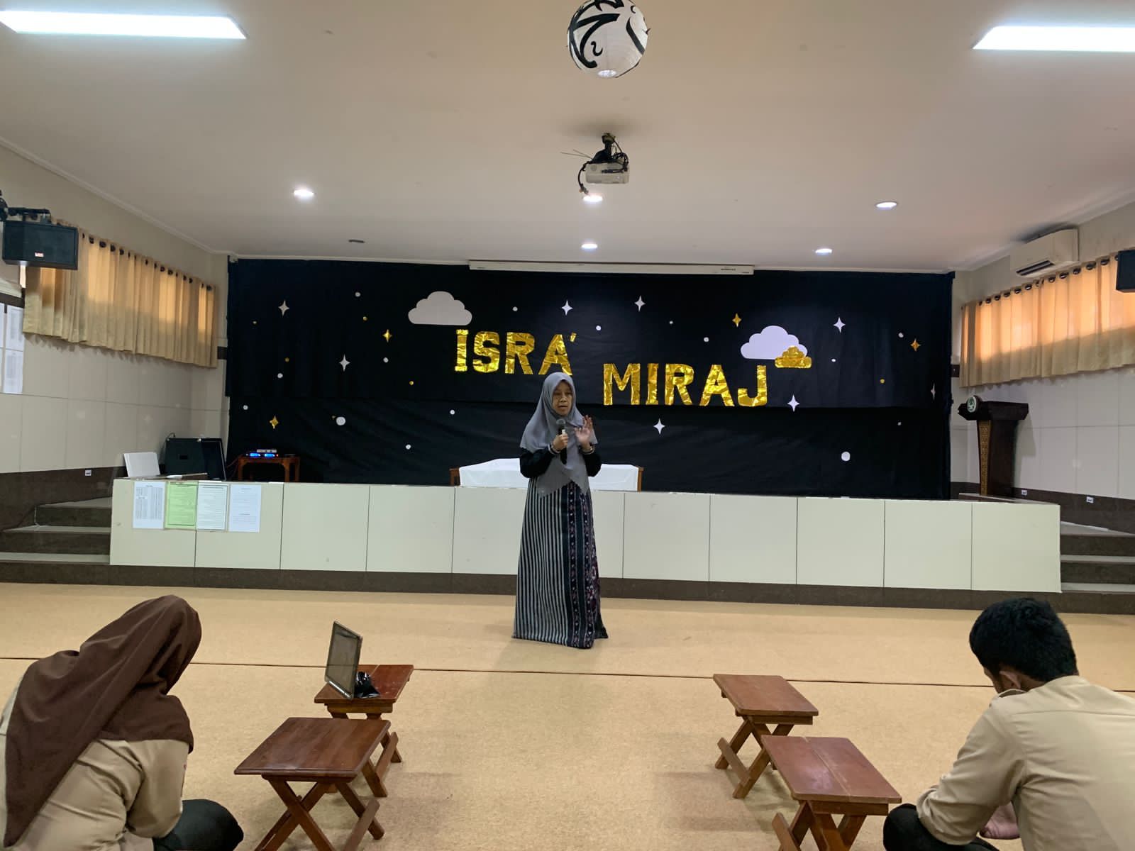 Maknai Kisah Isra Mir’aj Lewat Drama Maknai Kisah Isra Mir’aj Lewat Drama