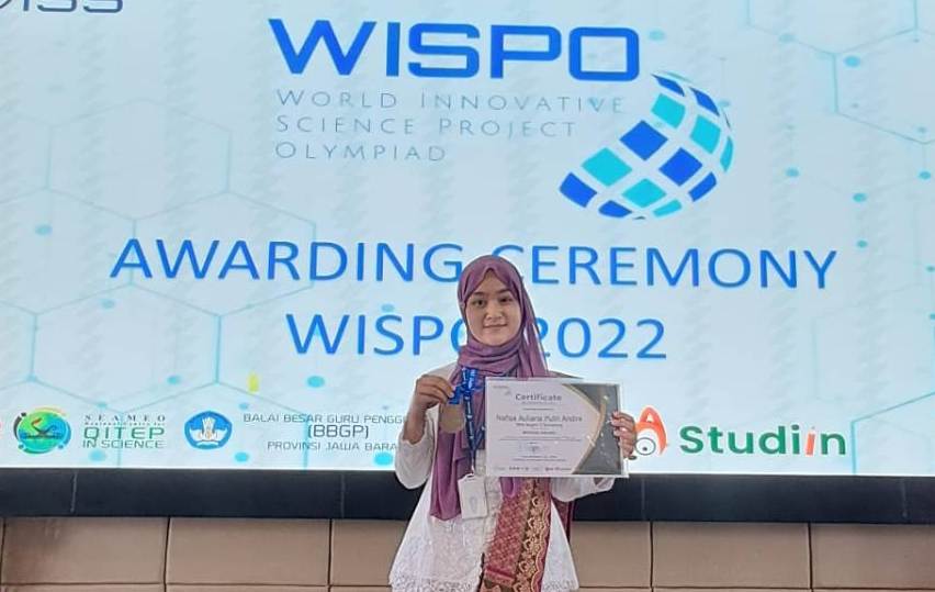 Spectacular, 2 Bulan 2 Medali International; Nafisa, Siswi SMAN 3 Semarang Sukses ISIF & WISPO Spectacular, 2 Bulan 2 Medali International; Nafisa, Siswi SMAN 3 Semarang Sukses ISIF & WISPO