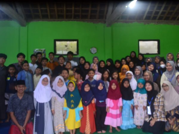 Live In SMAHA: Mengemas Ilmu dengan Beragam Permainan Live In SMAHA: Mengemas Ilmu dengan Beragam Permainan