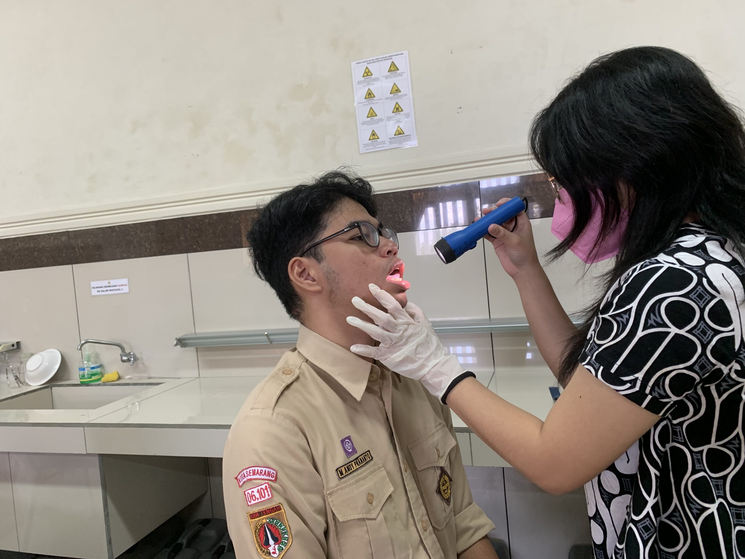 Jaga Kesehatan Siswa, SMAHA Adakan Pemeriksaan Kesehatan Jaga Kesehatan Siswa, SMAHA Adakan Pemeriksaan Kesehatan