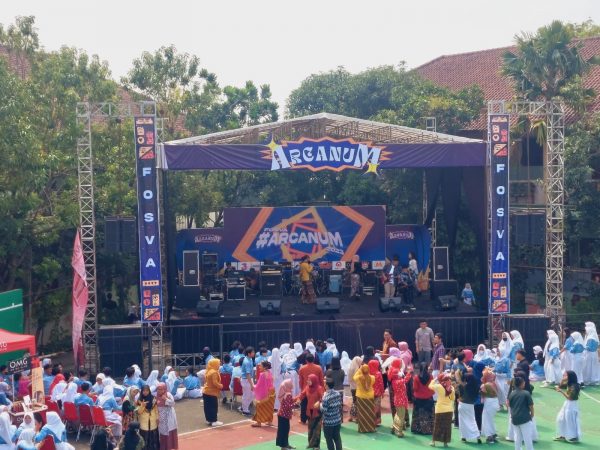 Gelar Karya Siswa SMAN 14 Semarang, HUT ke-36 Menjadi Lebih Berwarna