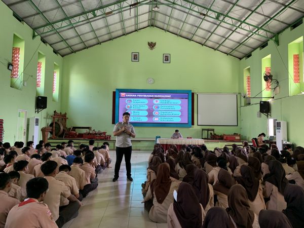 SMAN 4 Semarang, Perkuat Karakter Bersama Densus 88
