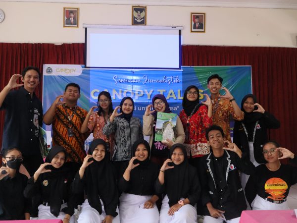 Seminar Jurnalistik "Canopy Talks: Narasi untuk Bangsa"