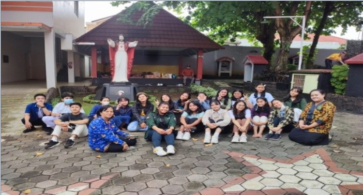 Pendekatan Iman Siswa Katolik SMKN 2 Semarang