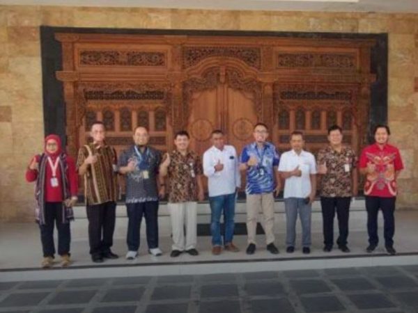 SMKN 10 Semarang dan PT BKI Persero Adakan Audiensi Persiapan Pelatihan Pengelasan untuk Kompetensi Jurusan KKB SMKN 10 Semarang dan PT BKI Persero Adakan Audiensi Persiapan Pelatihan Pengelasan untuk Kompetensi Jurusan KKB