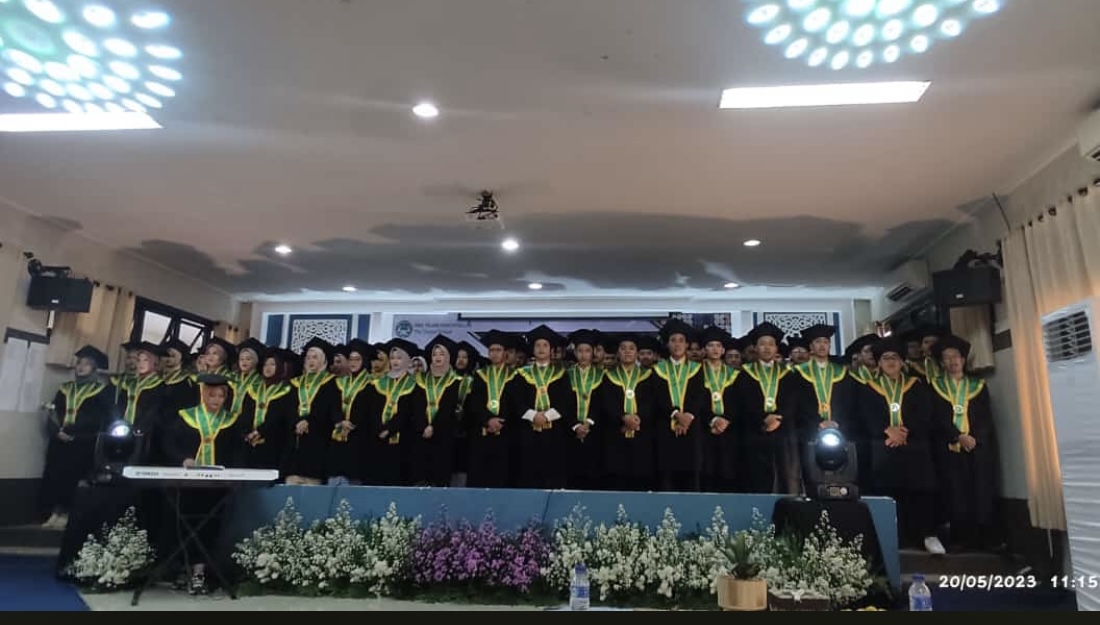 Wisuda Akhirusannah SMAHA 2023: Sukses Selalu QUATERVOIS Wisuda Akhirusannah SMAHA 2023: Sukses Selalu QUATERVOIS