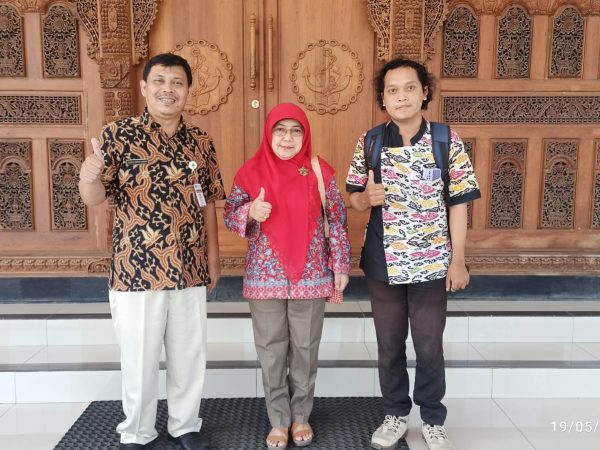 SMKN 10 Semarang dan SMK Pandanaran Semarang Jalin Kerjasama untuk PPDB 2023/2024 SMKN 10 Semarang dan SMK Pandanaran Semarang Jalin Kerjasama untuk PPDB 2023/2024