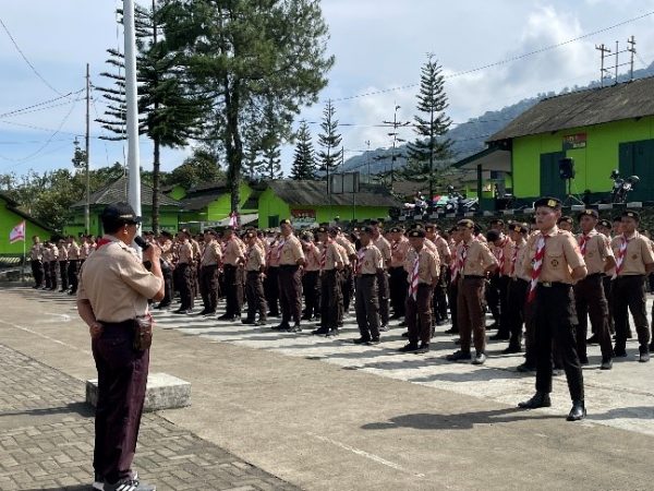 Pramuka SMAN 4 Semarang Sukses Melaksanakan Kemah Blok