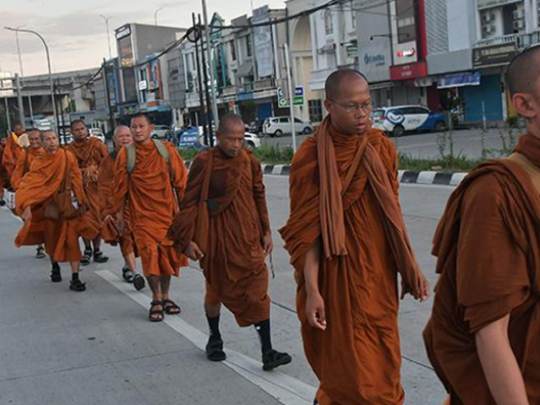 Thudong: Mengingatkanku Perjalanan Spiritual Mendidik