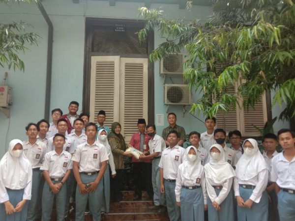 Zakat Fitrah SMAN 3 Semarang; Media Pelatihan & Pendidikan Zakat Fitrah SMAN 3 Semarang; Media Pelatihan & Pendidikan