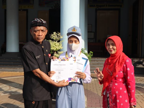 Delphia Medina, Siswi SMAN 3 Semarang, Sebulan Borong 3 Medali Nasional Delphia Medina, Siswi SMAN 3 Semarang, Sebulan Borong 3 Medali Nasional