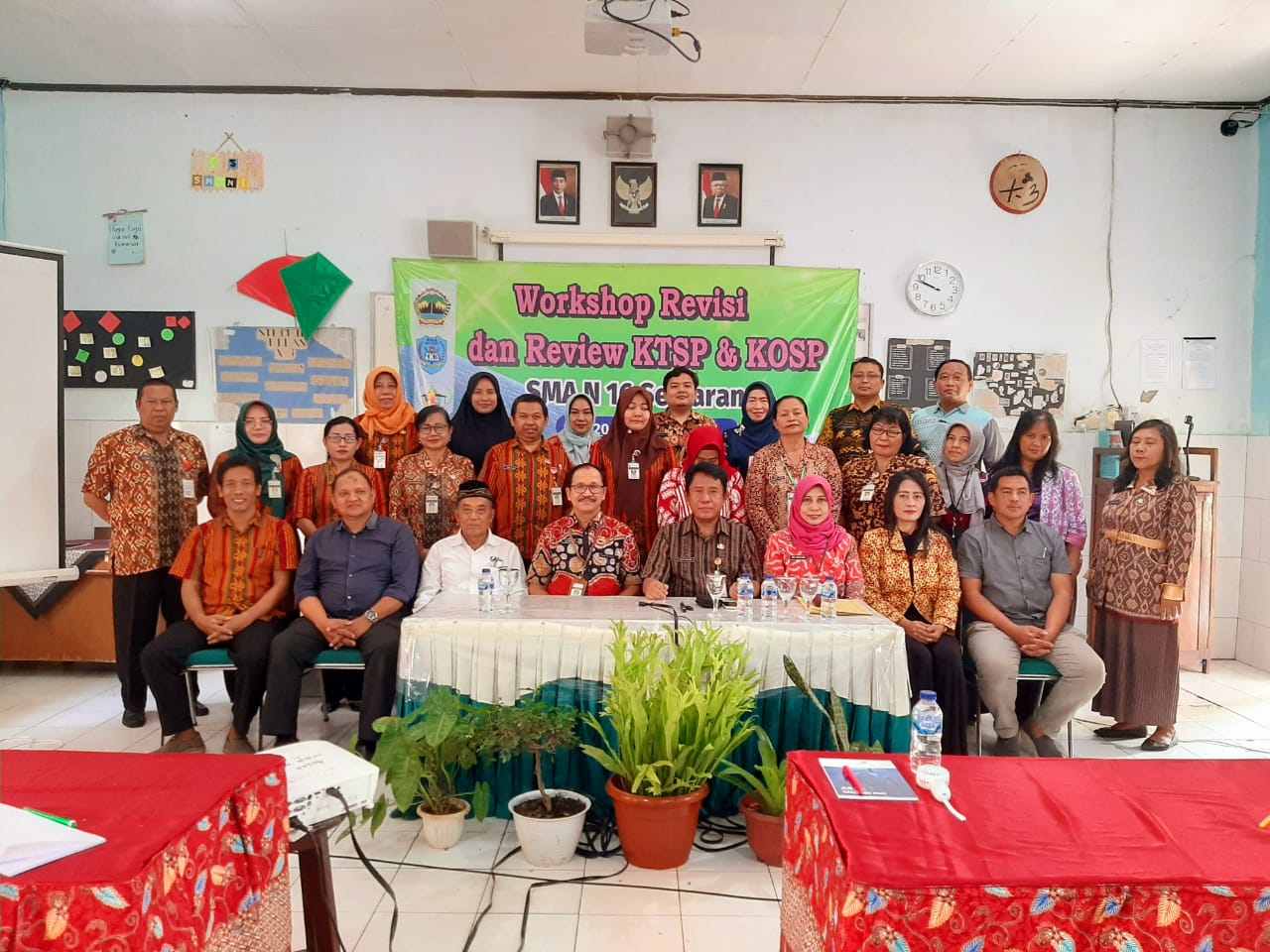Akselerasi Transformasi Digital Di Sekolah (Materi Workshop Review KTSP-KOSP SMA N 16 Semarang)