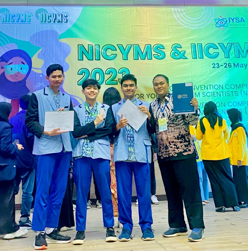Siswa SMA IT Bina Amal Raih Silver Medal dalam Ajang International Invention Competition for Young Moslem Scientists (IICYMS)