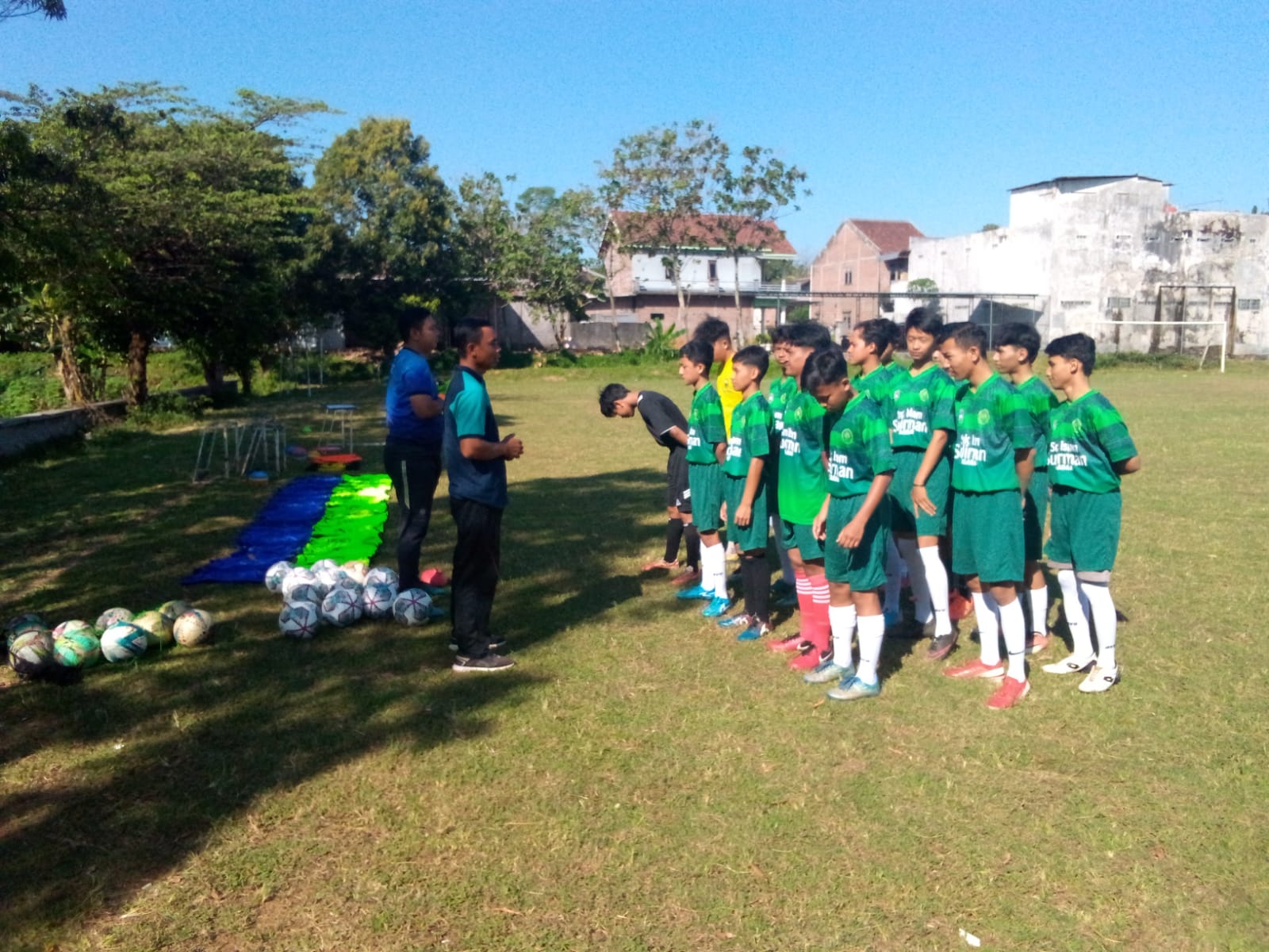 SMK Islam Sudirman Ungaran Menggelar Program Kelas Khusus Olahraga (KKO) Sepak Bola untuk Bakat-Bakat Muda SMK Islam Sudirman Ungaran Menggelar Program Kelas Khusus Olahraga (KKO) Sepak Bola untuk Bakat-Bakat Muda