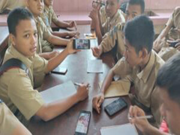 Menumbuhkan Kreativitas Siswa Melalui Pendekatan Experiential Learning