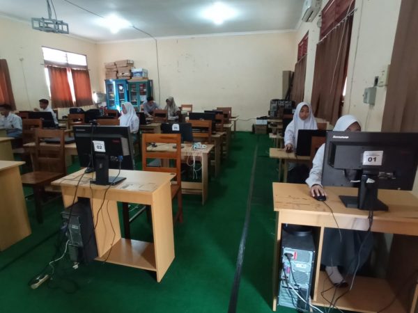 SMK Sudirman Semarang Menggelar Penilaian Akhir Tahun dengan Sukses