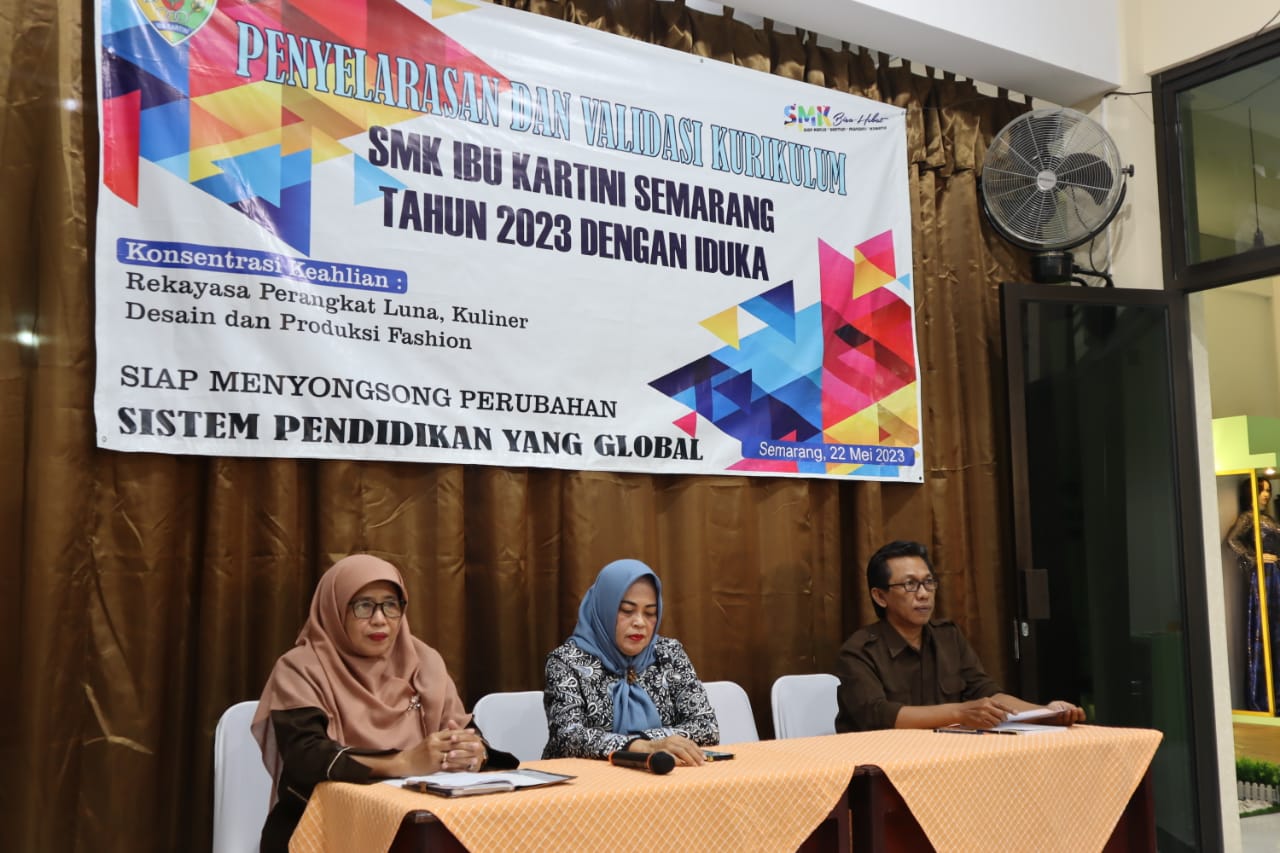 Penyelarasan & Validasi Kurikulum SMK Ibu Kartini Semarang