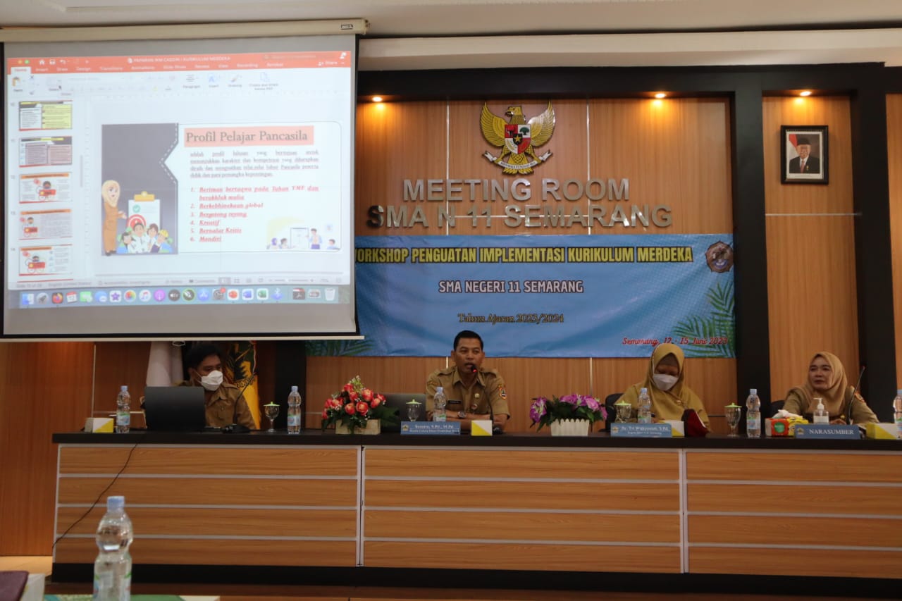 SMAN 11 Semarang Adakan Workshop Penguatan Implementasi Kurikulum Merdeka SMAN 11 Semarang Adakan Workshop Penguatan Implementasi Kurikulum Merdeka