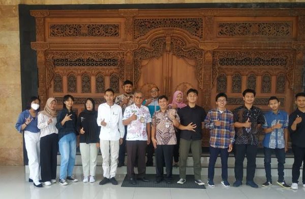 Siswa SMKN 10 Semarang yang Lolos SNBT Naik 1500%