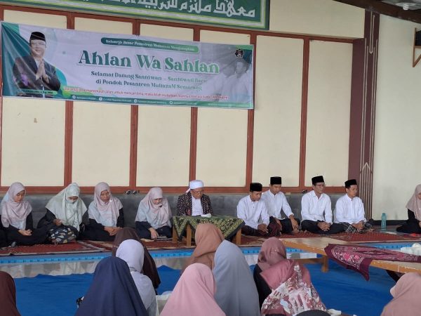 SMAZAM Sambut Santri Baru Dengan PKP