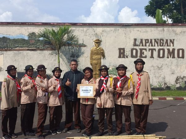 Pramuka Ajarkan Untuk Selalu Berusaha Walaupun Dirasa Mimpi Kita Tak Mungkin Diraih Pramuka Ajarkan Untuk Selalu Berusaha Walaupun Dirasa Mimpi Kita Tak Mungkin Diraih