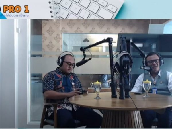 SMKN 10 Semarang Bersinergi dengan RRI Pro 1 Semarang dan Nexa dalam Talkshow "Terkoneksi untuk Perkembangan Edukasi"