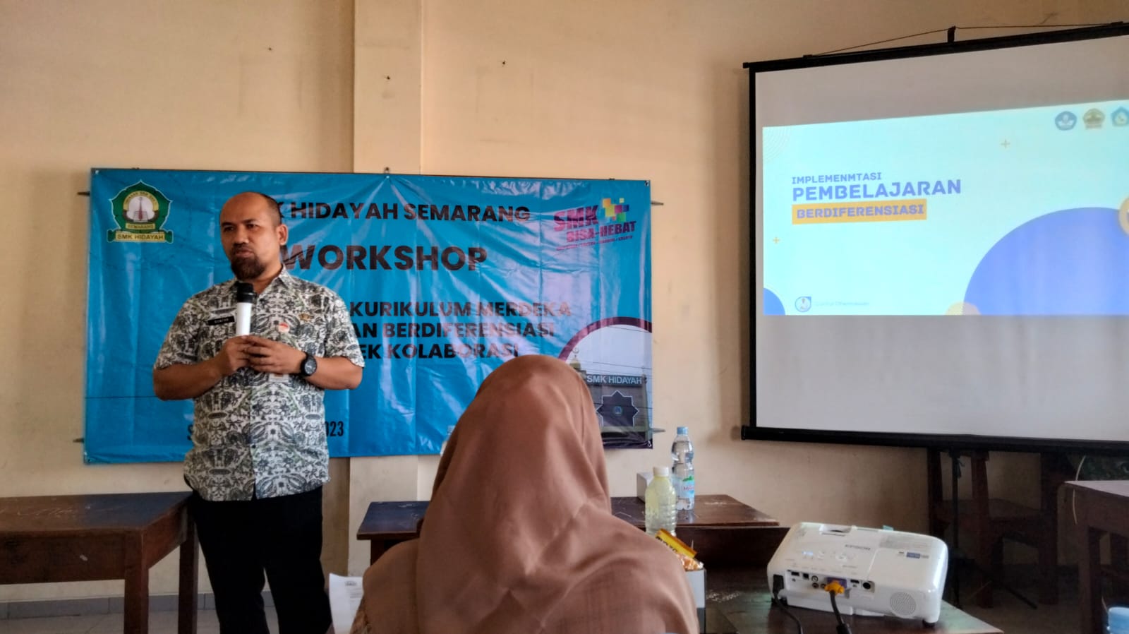 Workshop Implementasi Kurmer SMK Hidayah Semarang