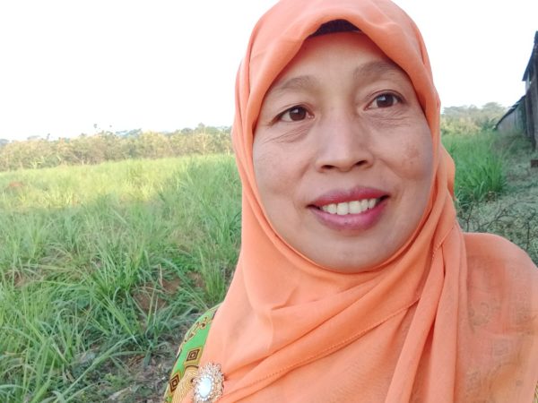 Senyum, Sapa, Salam, Sopan & Santun Membiasakan Disiplin Siswa Senyum, Sapa, Salam, Sopan & Santun Membiasakan Disiplin Siswa